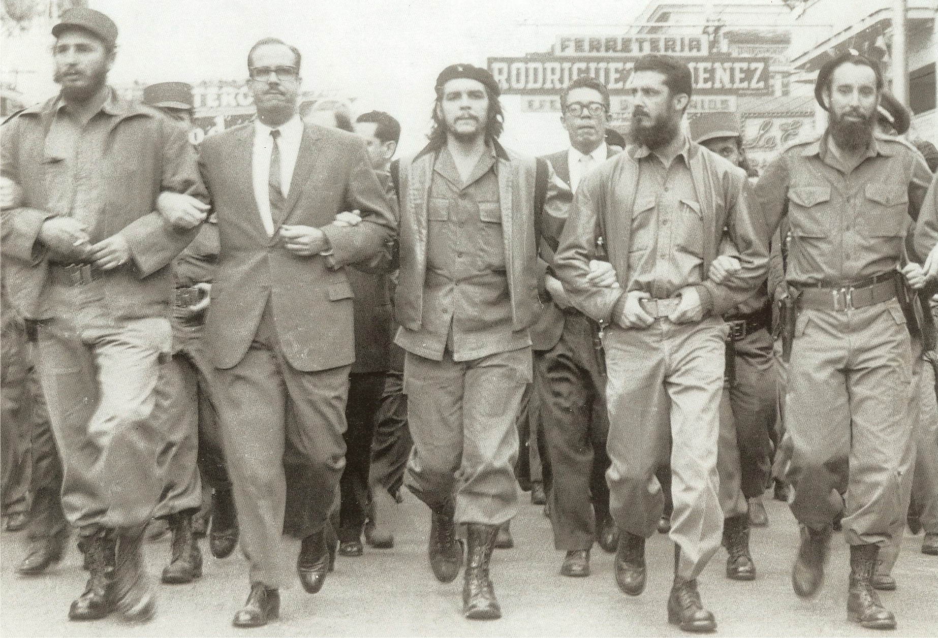 Fidel Castro Che Guevara at the La Coubre March